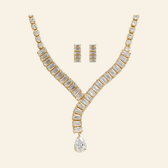 Elegant Crystal Necklace Set